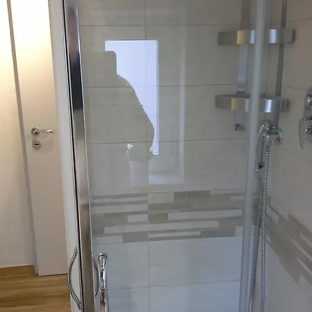 Note Di Luna Apartment *